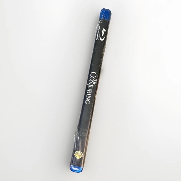 The Conjuring (NEW SEALED Blu-ray, 2013) HORROR Vera Farmiga, Ron Livingston - Picture 5 of 5